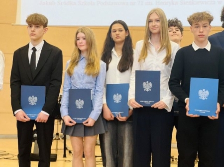 Uczennica naszej szkoły  wśród laureatów wojewódzkich konkursów przedmiotowych
